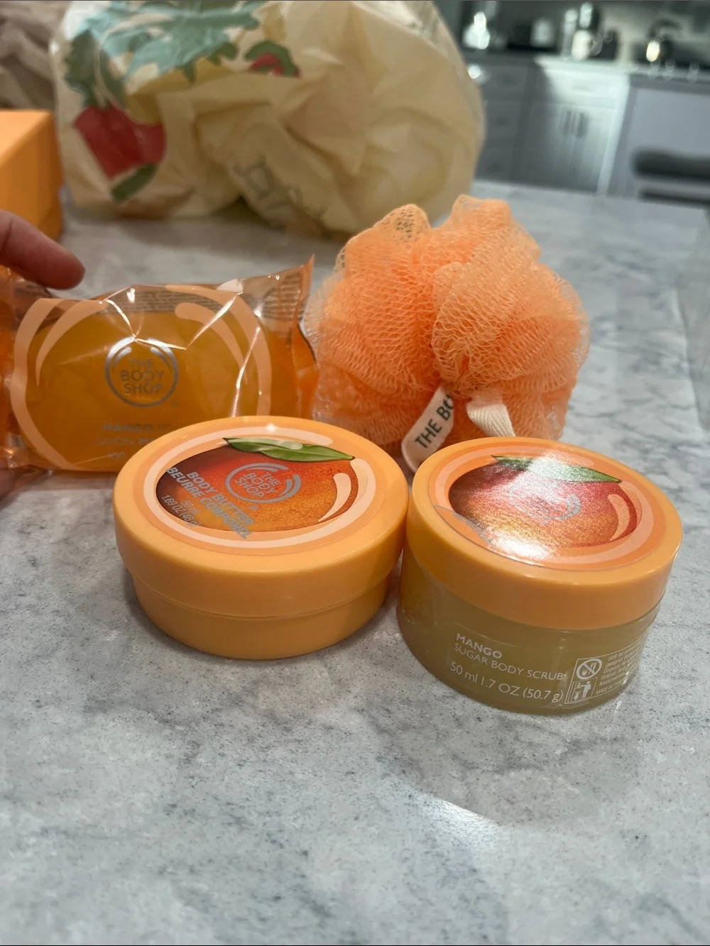 The Body Shop Mango gift set-Body Scrub, Bar Soap, Body Butter & Sponge-NEW